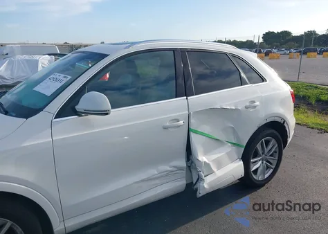 2015 Audi Q3 2.0T Prestige z USA, uszkodzony, nr VIN WA1FFCFS3FR010149